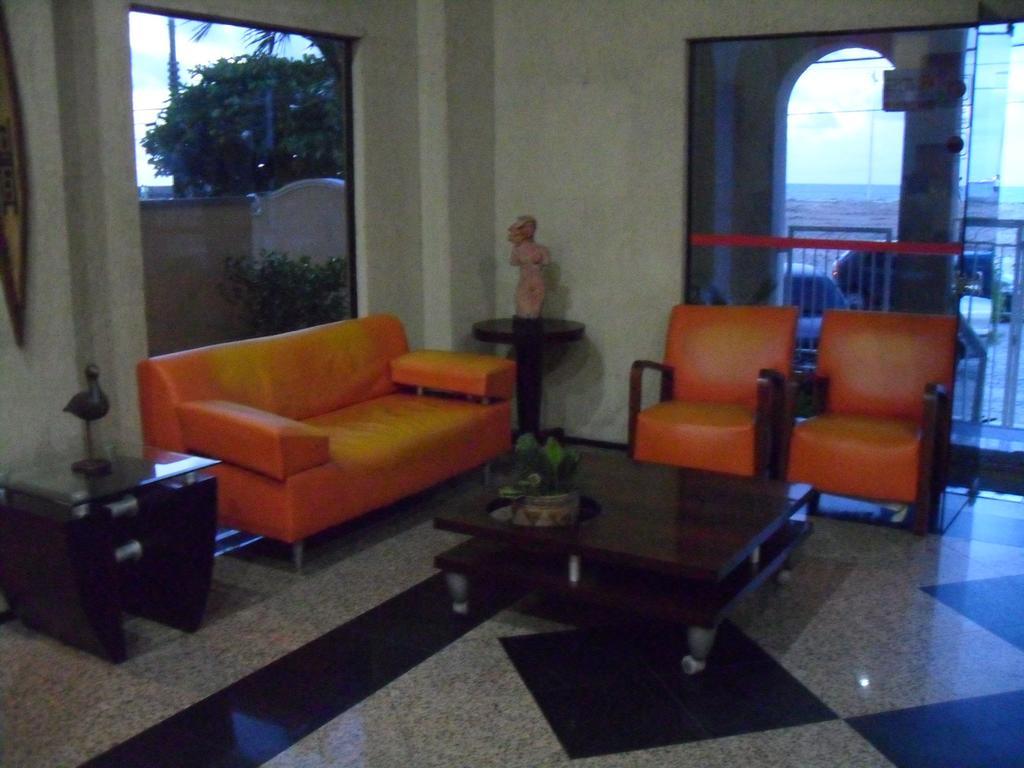 De Iracema Aparthotel *