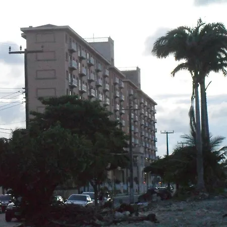 De Iracema Aparthotel