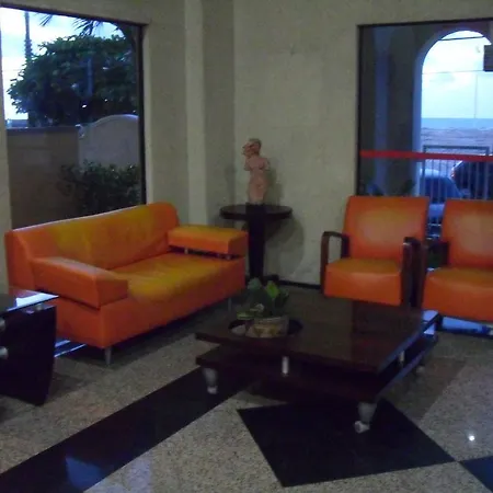 De Iracema Aparthotel 3*